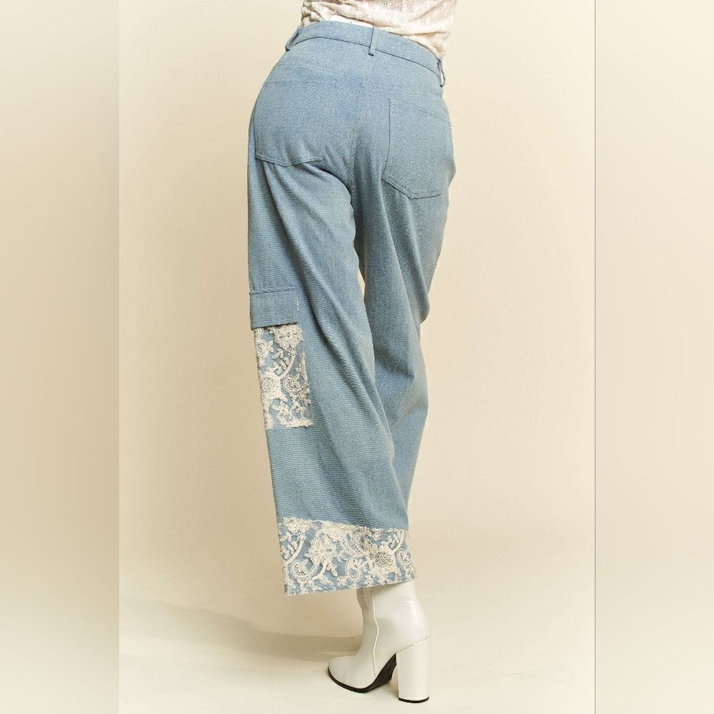 *Davi & Dani Lace Applique Wide Leg Jeans in sz M L - Picture 5 of 10